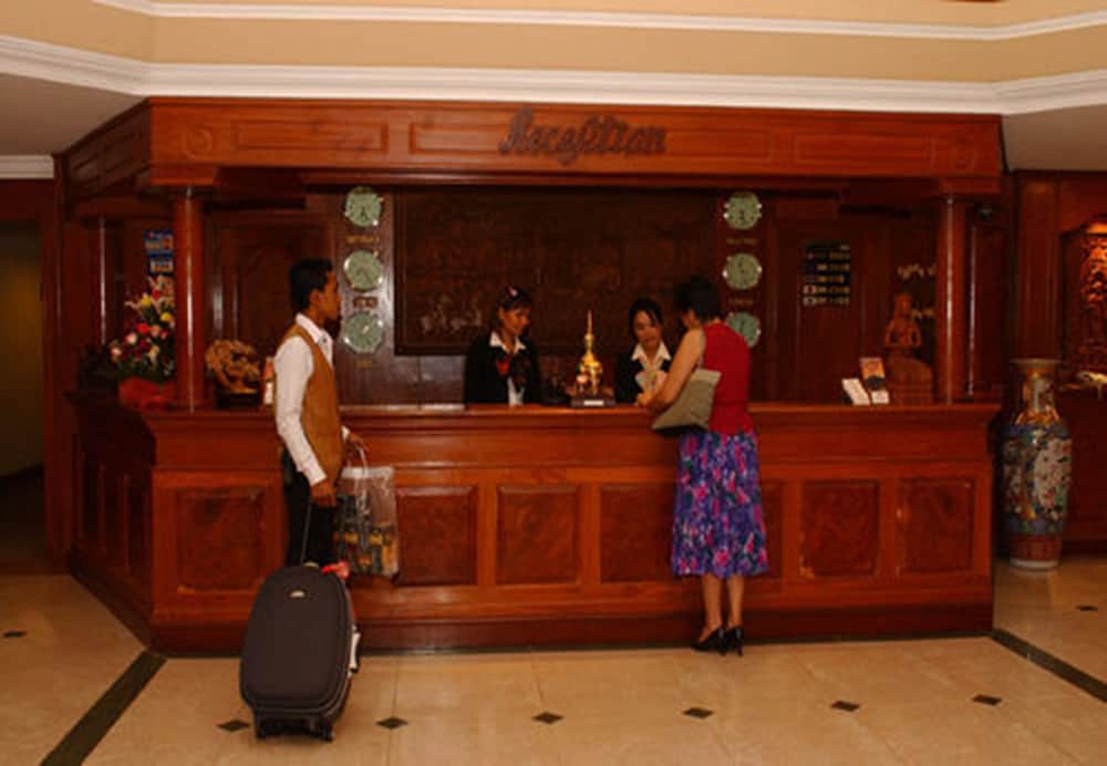 Monoreach Hotel Siem Reap 5/40