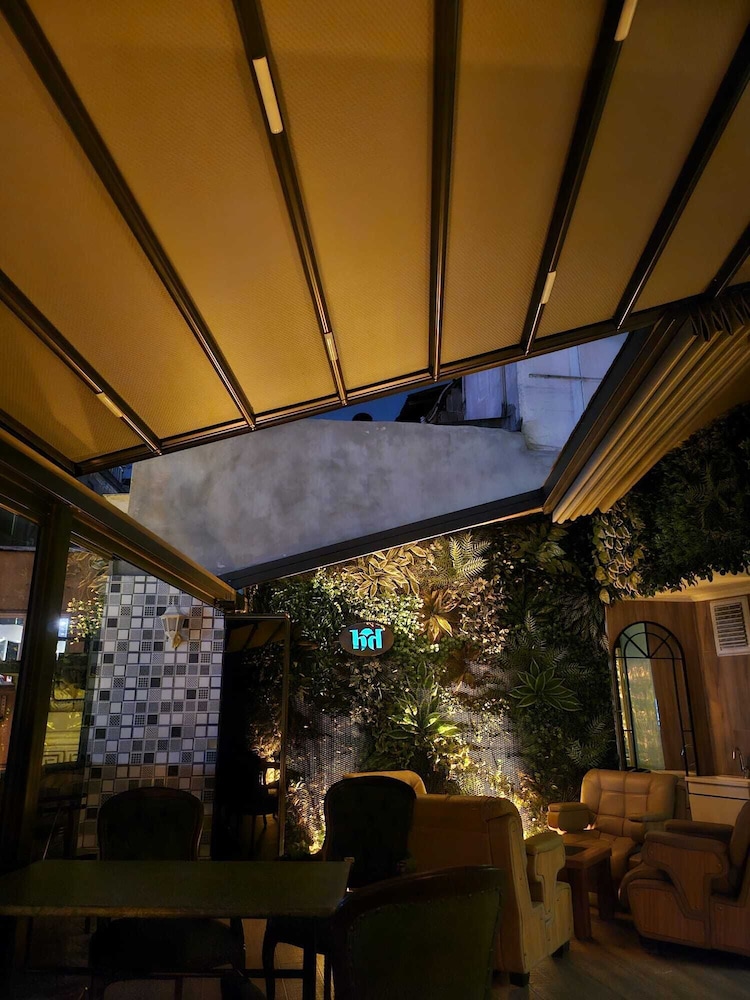 Devman Hotel 22/39