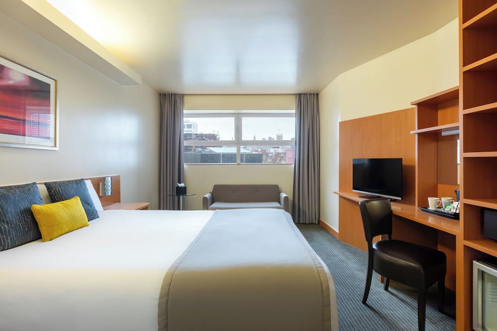 STG Hotel London Oxford Street 74/143