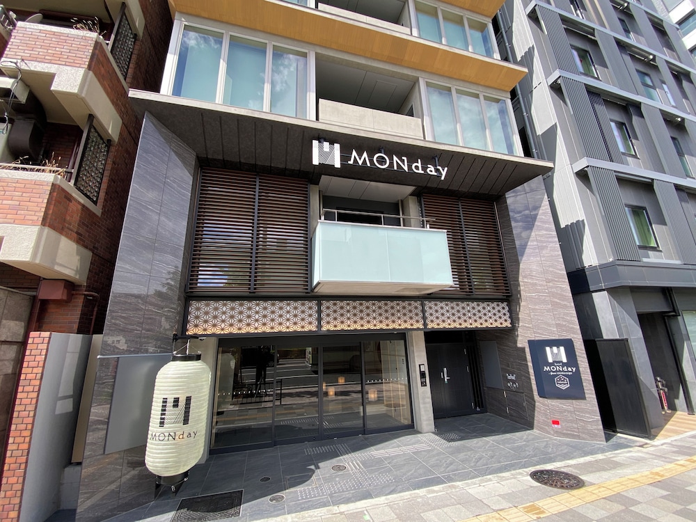 Premium Apart MONday KYOTO GOJO 8/63