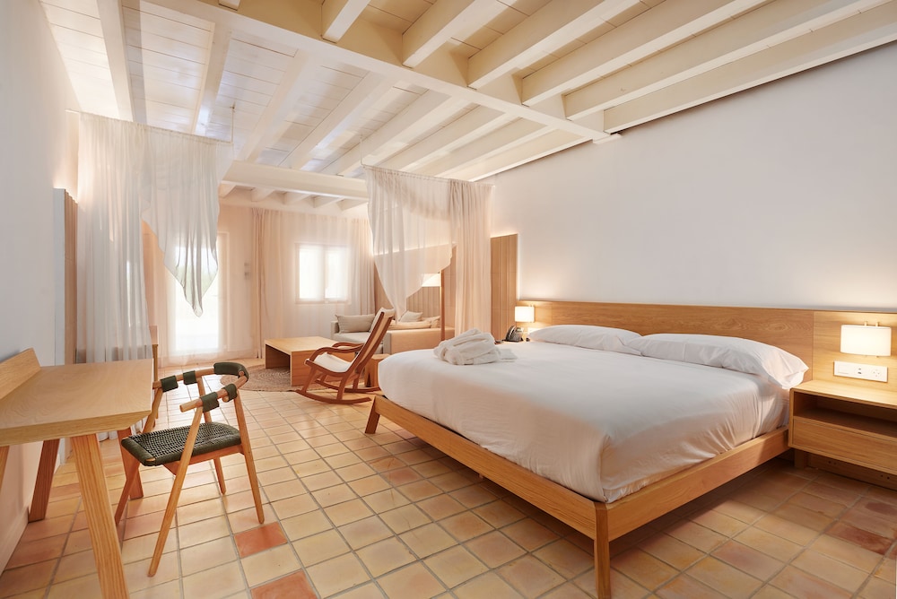 Junior, King Bed, Terrace
