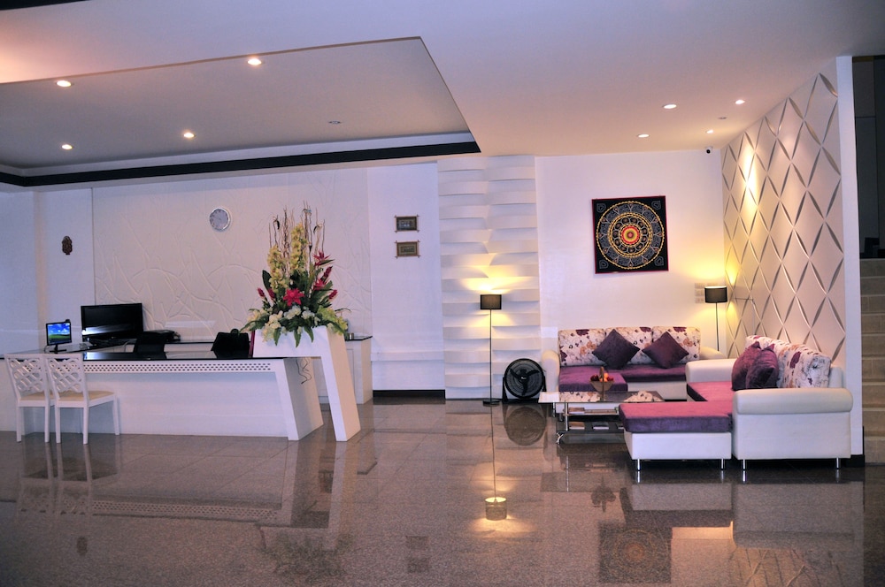 The Cocoon Patong 45/50