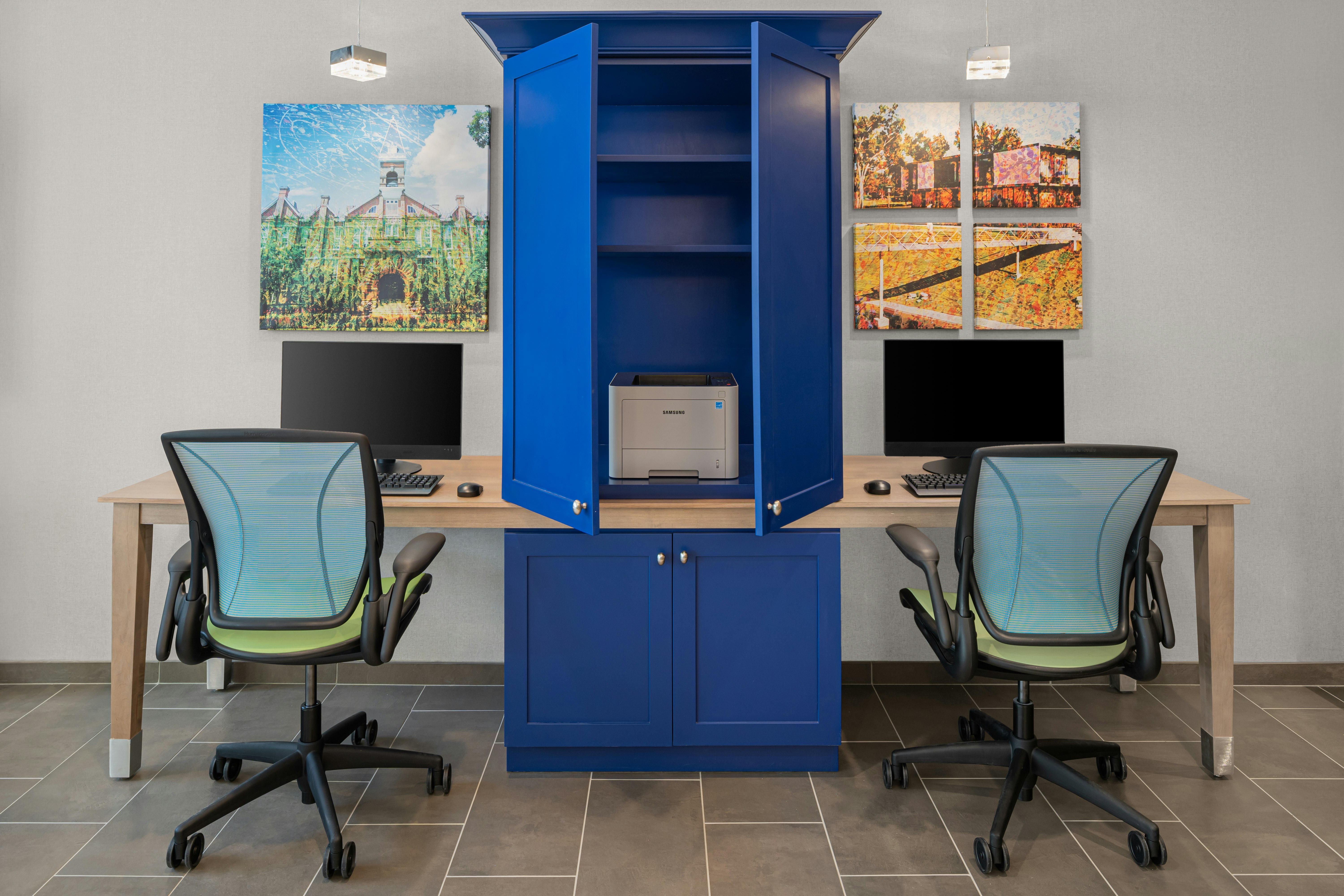 Home2 Suites by Hilton Des Moines at Drake University 23/25