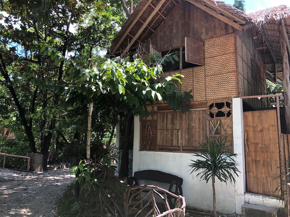 Amami Beach Resort 7/72
