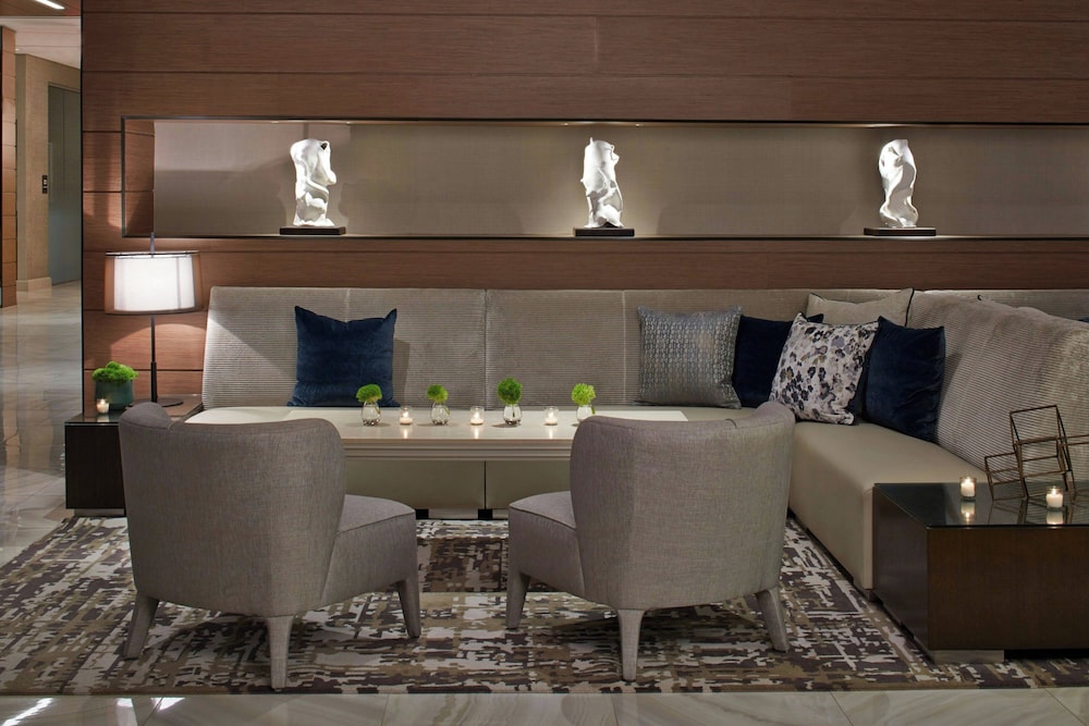 AC Hotel Atlanta Downtown 34/54