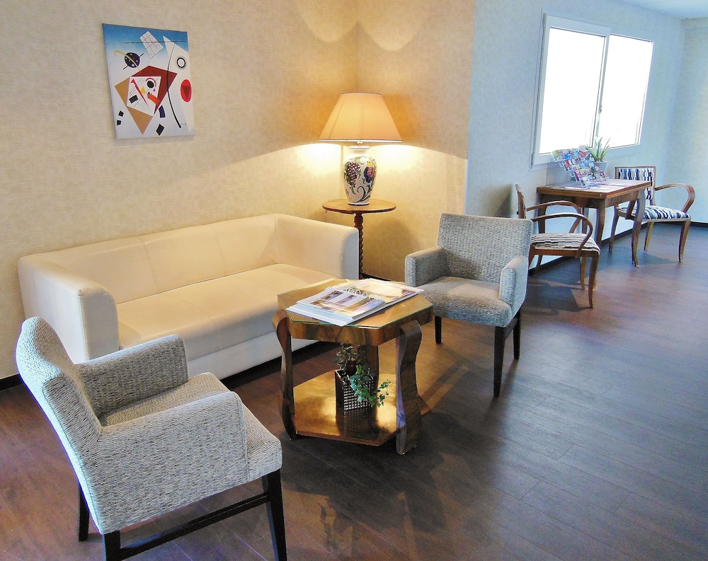 Sure Hotel by Best Western Caen Memorial 24/44
