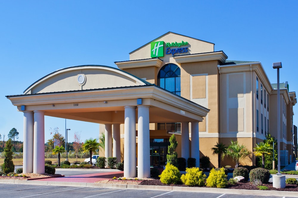 Holiday Inn Express Hotel & Suites Cordele North 5/79