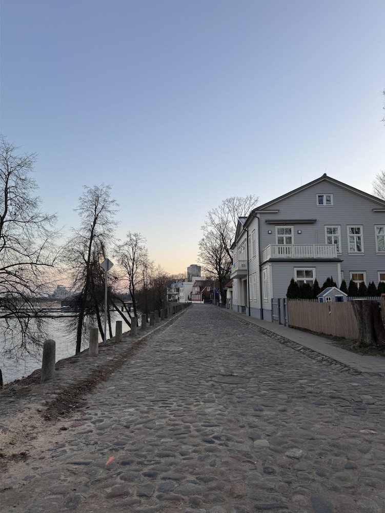 PARK INN BY RADISSON RIGA VALDEMARA 64/69