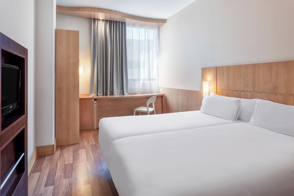 Room at B&B HOTEL Barcelona Mataro, MATARO