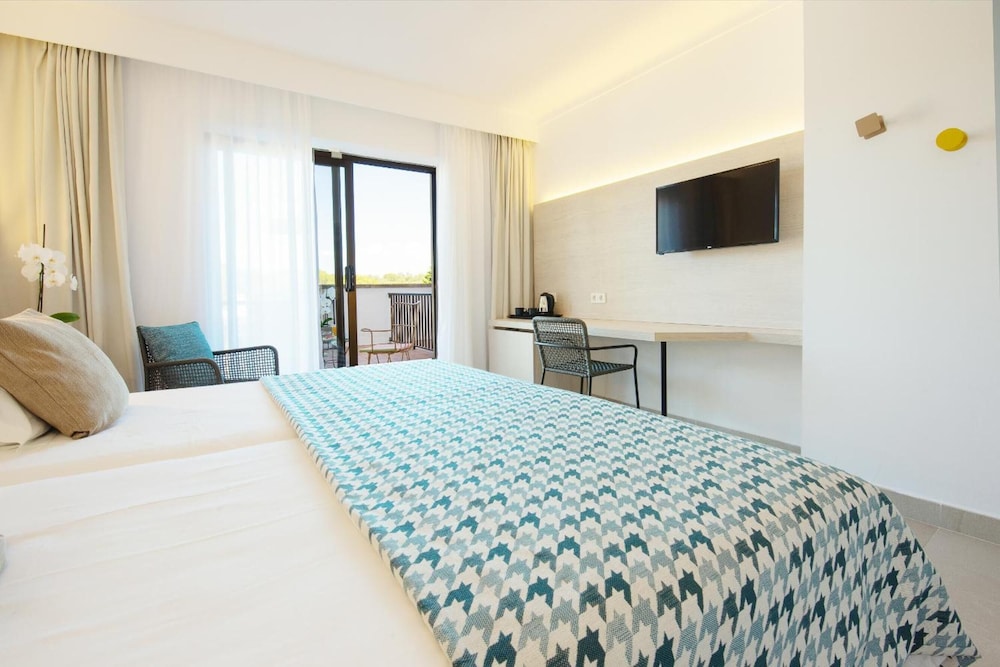 Playa Mondrago Hotel Apartments 21/57