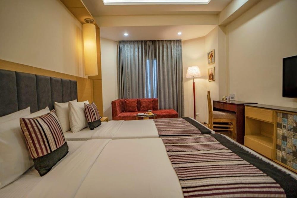 Radiant Globus Hotel 28/55