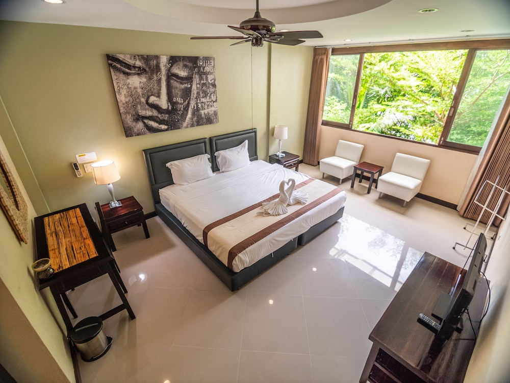 Sunset Hill Boutique Resort 31/77