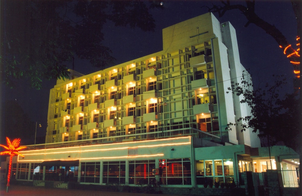 HOTEL SATYA ASHOKA 1/38