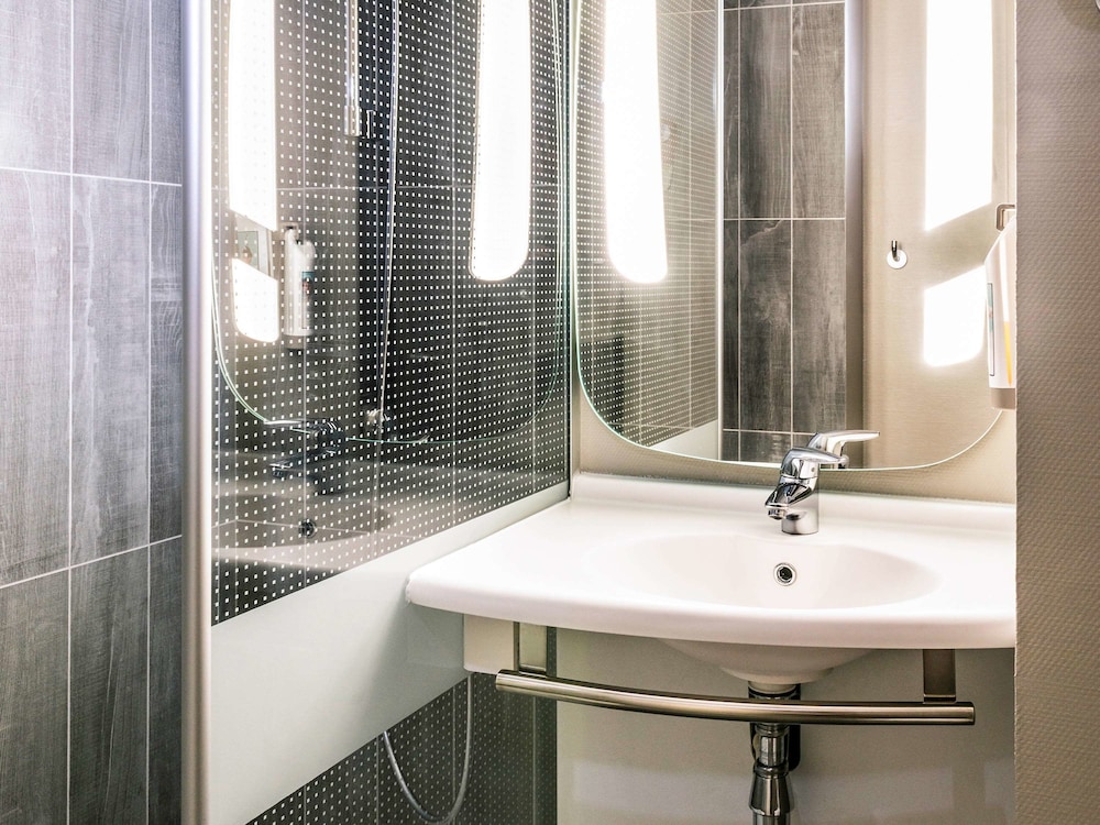 Ibis Bourg En Bresse 21/65