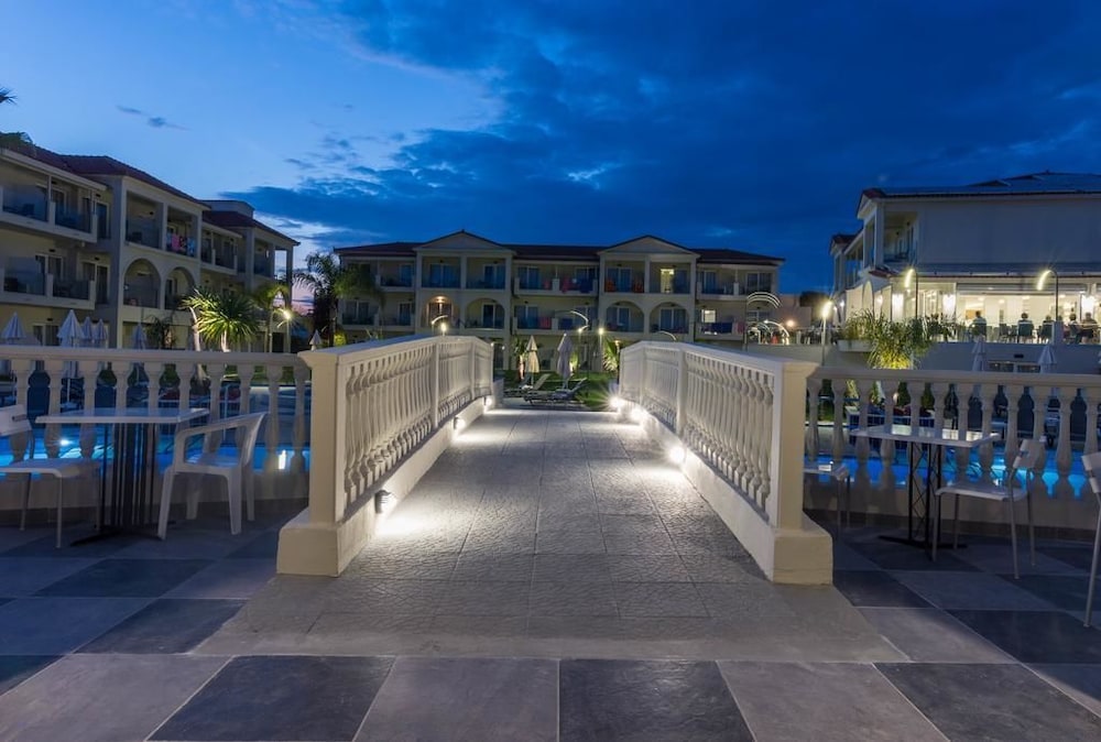 Exotica Hotel and Spa by Zante Plaza 7/45