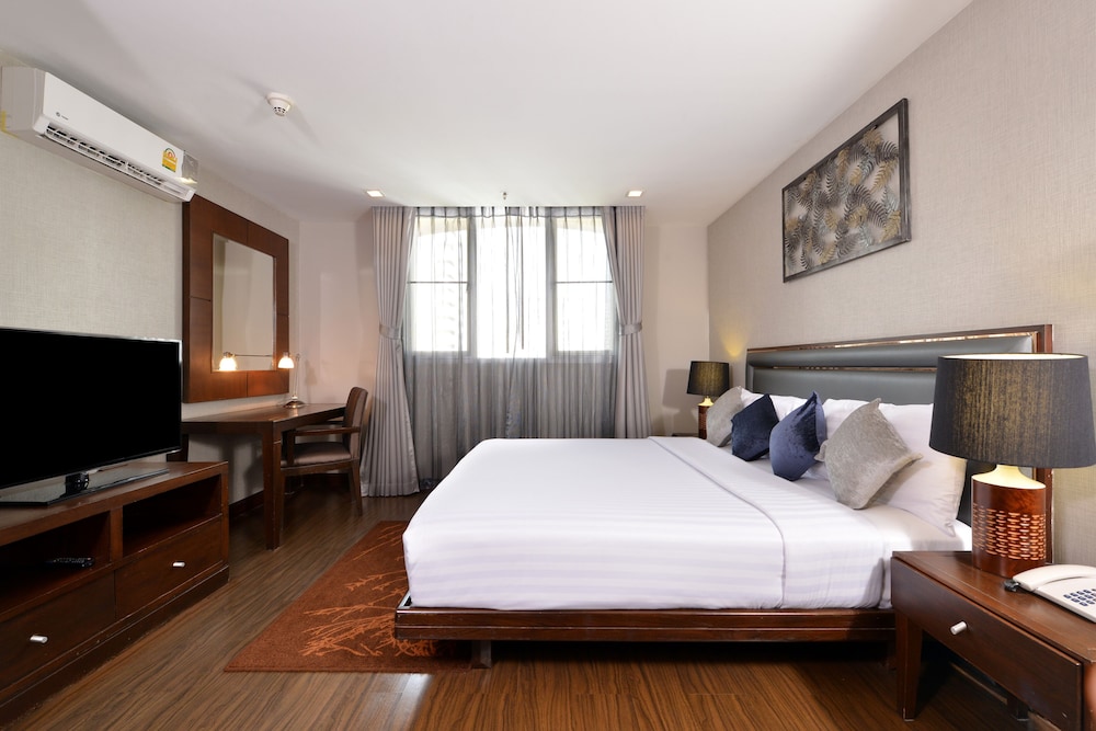 Grand Asoke Suites Boutique Residence 10/60