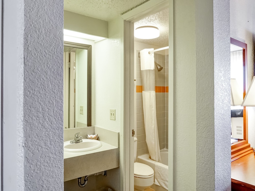 Hotel Killeen East Central 12/15