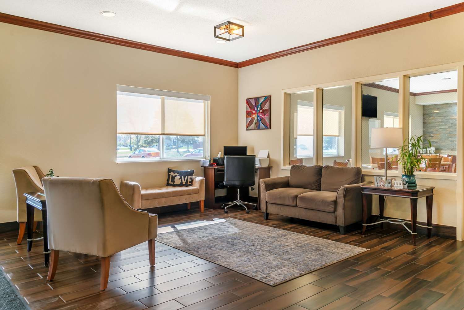 Quality Inn and Suites Bay City 26/34