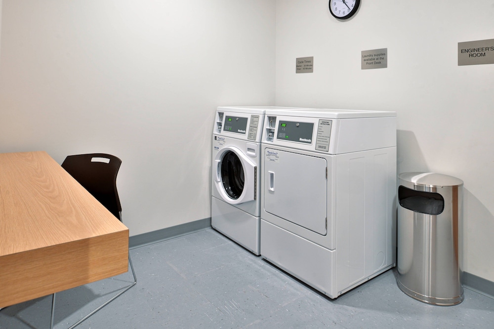 Fairfield Inn Suites Minneapolis Shakopee 19/50