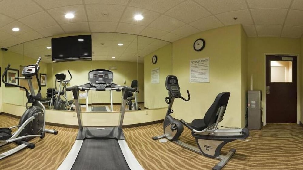 Holiday Inn Express Hotel Suites Florence Northeast 21/42