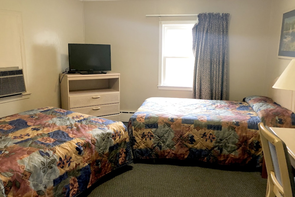 OYO Hotel Starlite Seneca Falls 21/35
