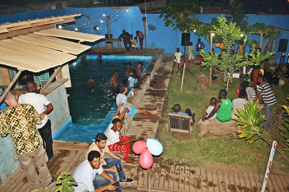 Somewhere Nice - Hostel 61/69