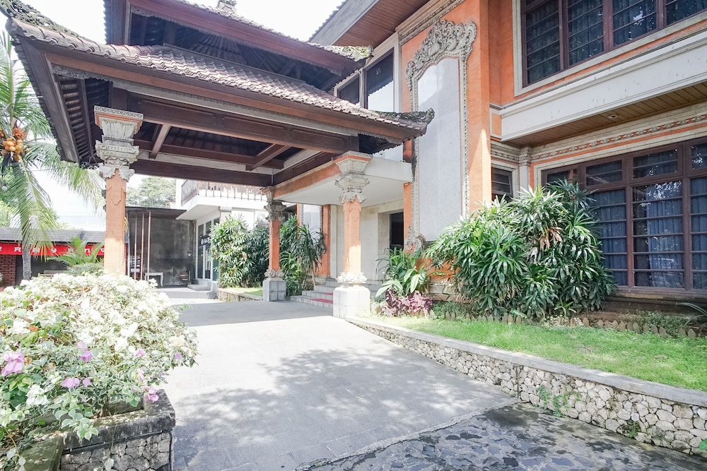 Collection O Bali near Sanur Beach formerly Akarsa Transit 9/61