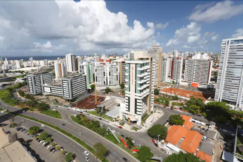 Mercure Salvador Pituba 43/45