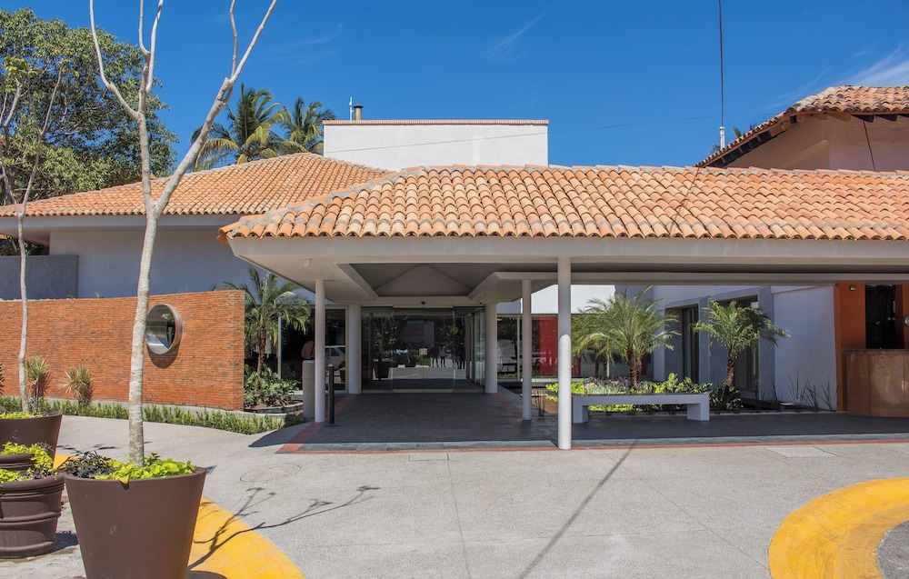 Plaza Pelicanos Club Beach Resort 42/50