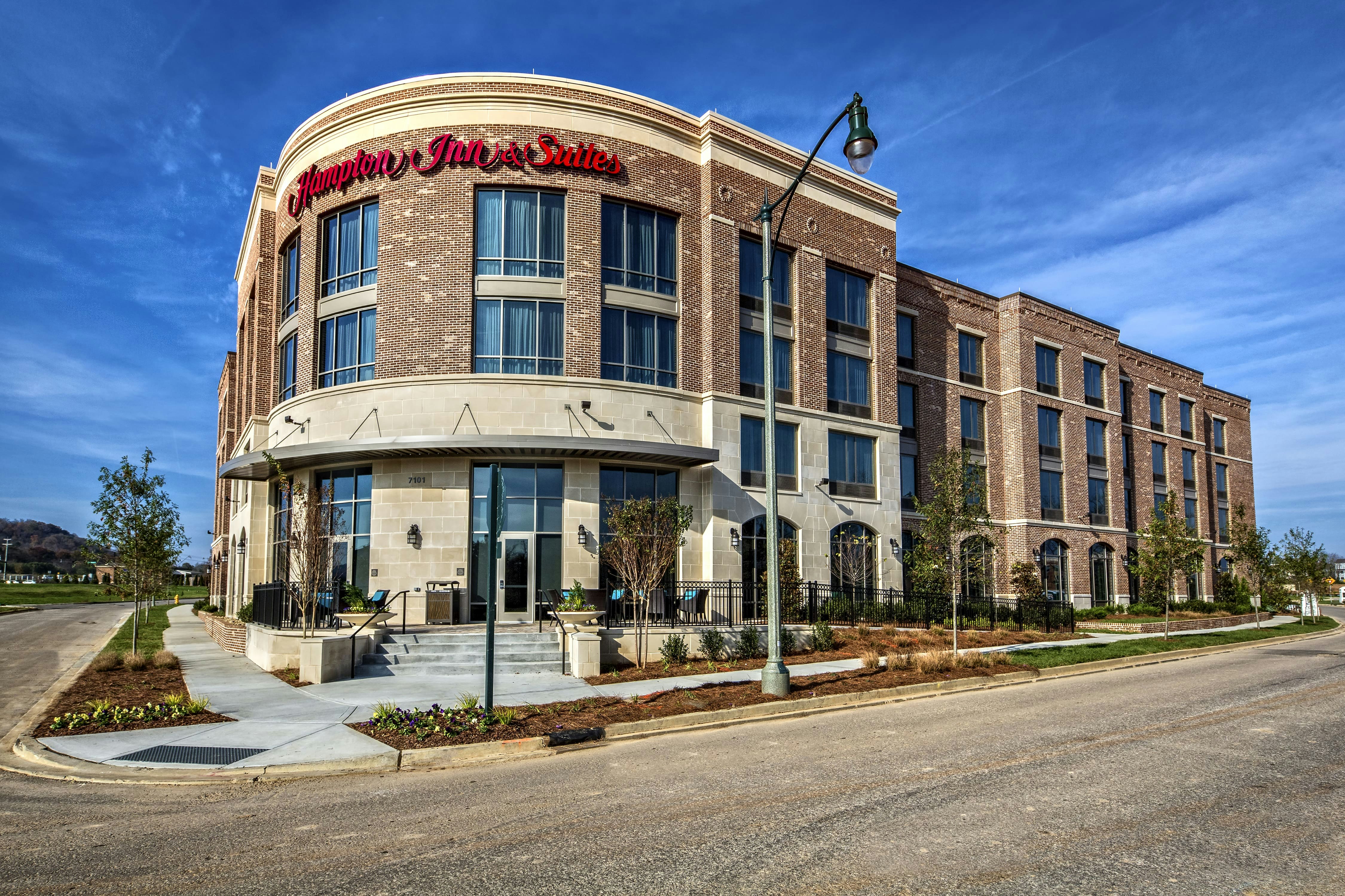 Hampton Inn Suites Franklin Berry Farms 3/44