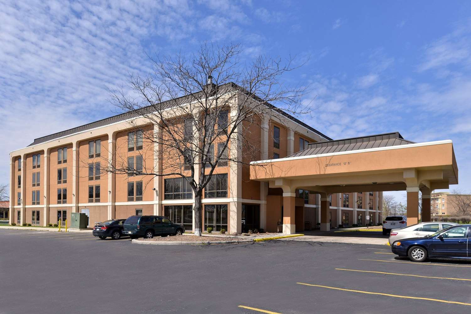 Quality Inn & Suites Matteson near I-57 28/30