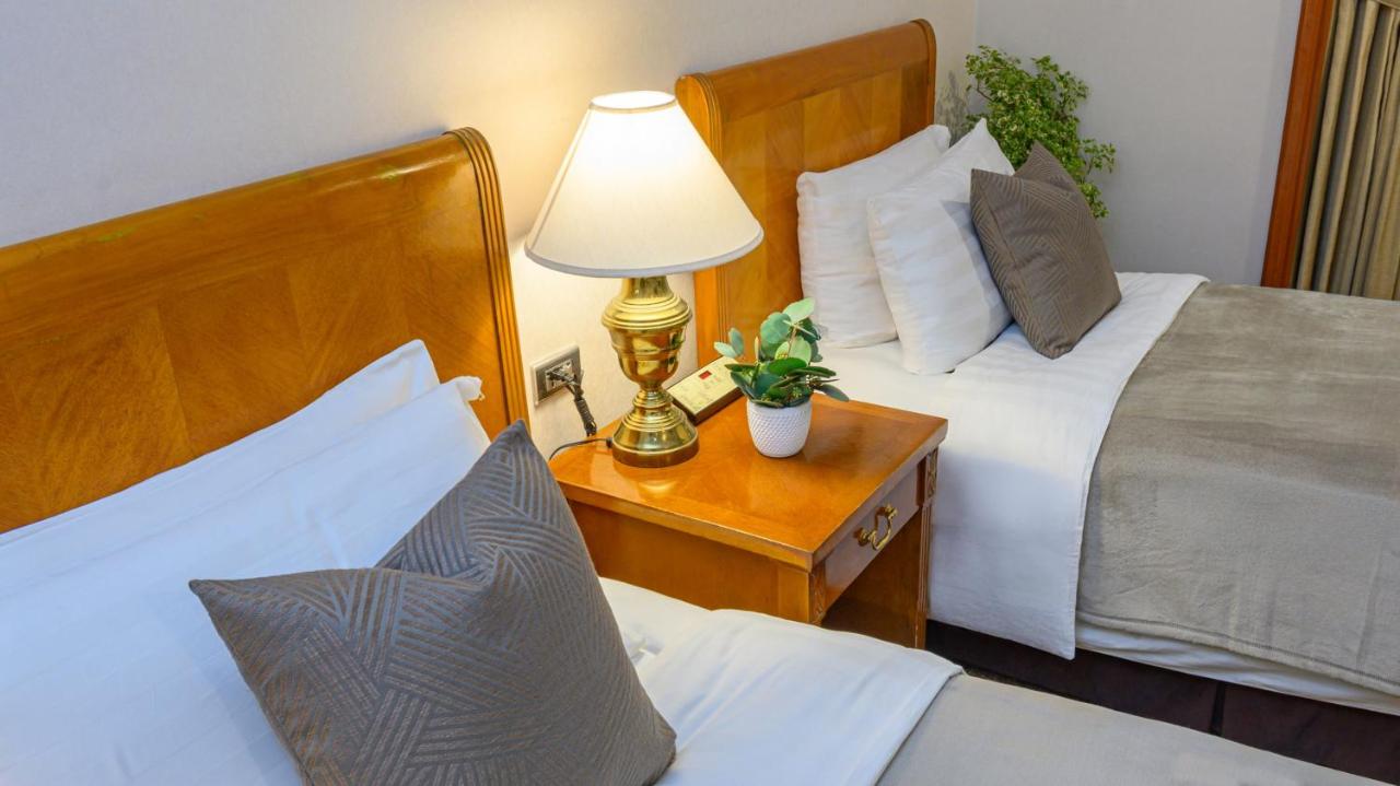MCollection - Ortigas CBD Near Business & Shopping Hubs 27/49