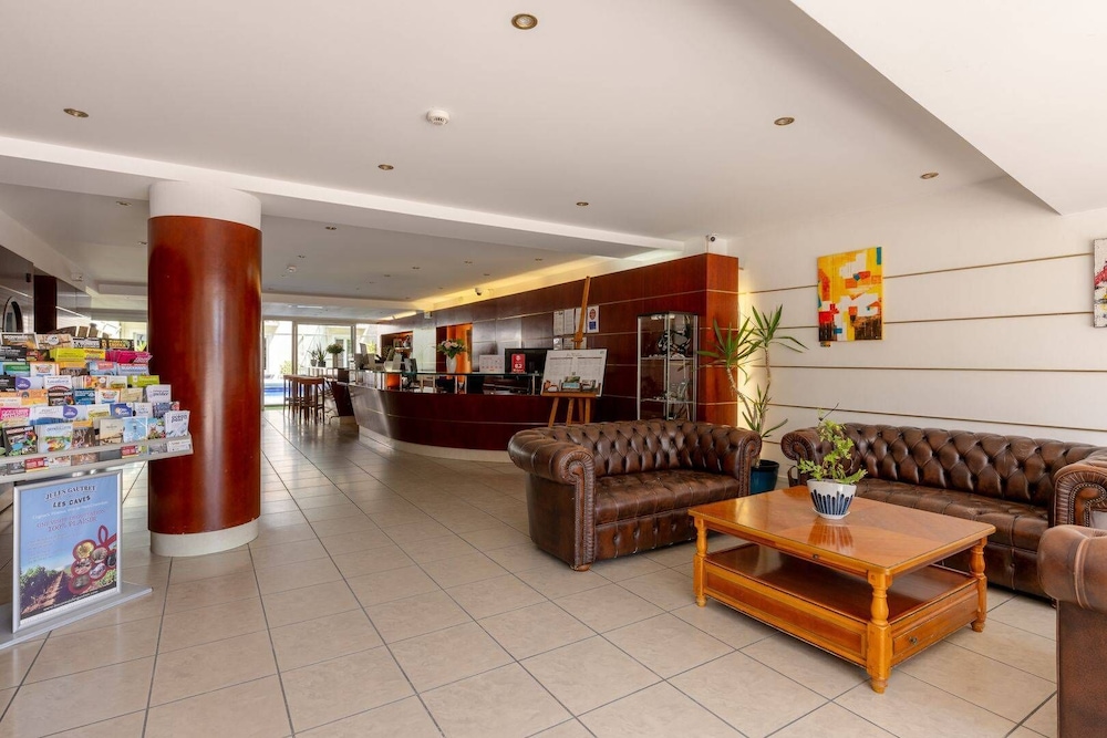 Hotel Le Yachtman 9/77