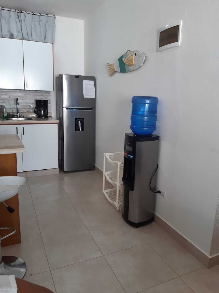 LAS CAÑAS 4/50