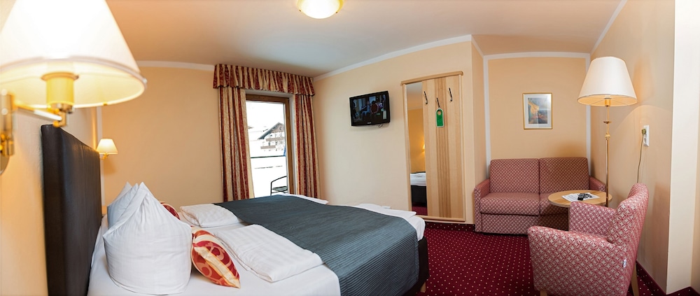 Hotel Schneeberger 33/75