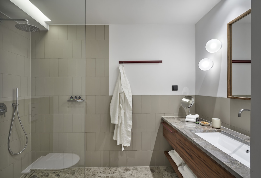 The Social Athens Hotel, a member of Radisson Individuals 46/50
