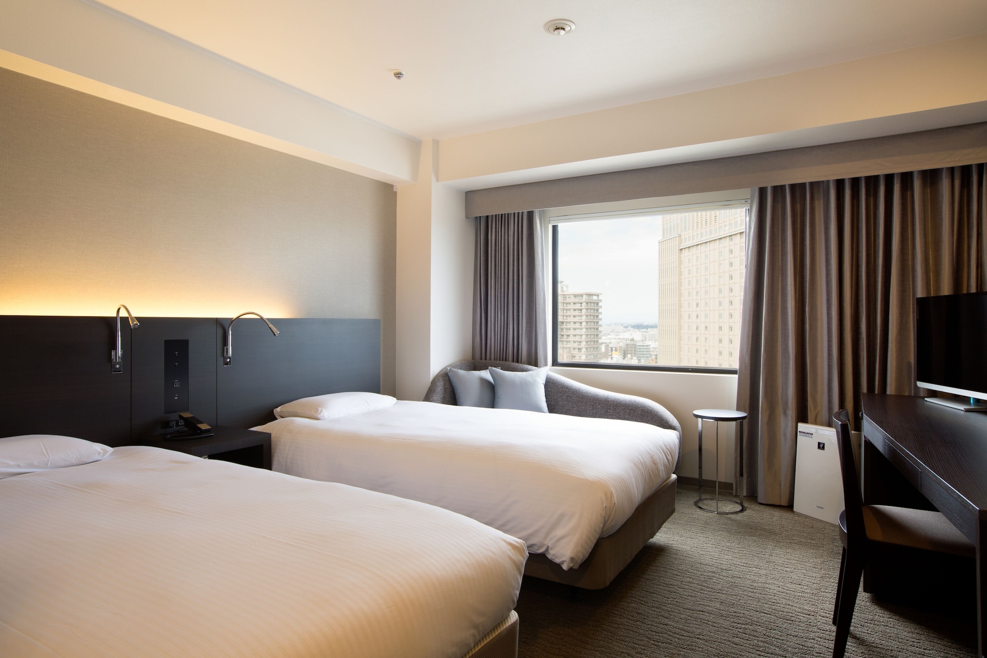 Room, Twin Beds, Sky View