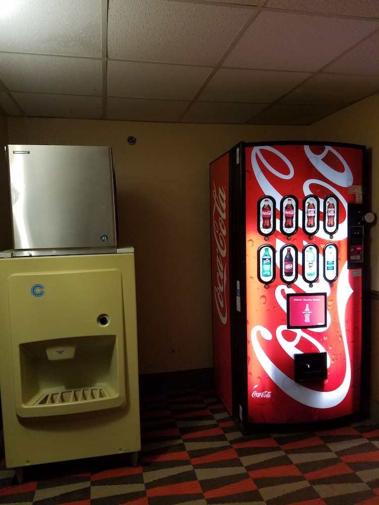 Microtel Inn And Suites Gatlinburg 19/29