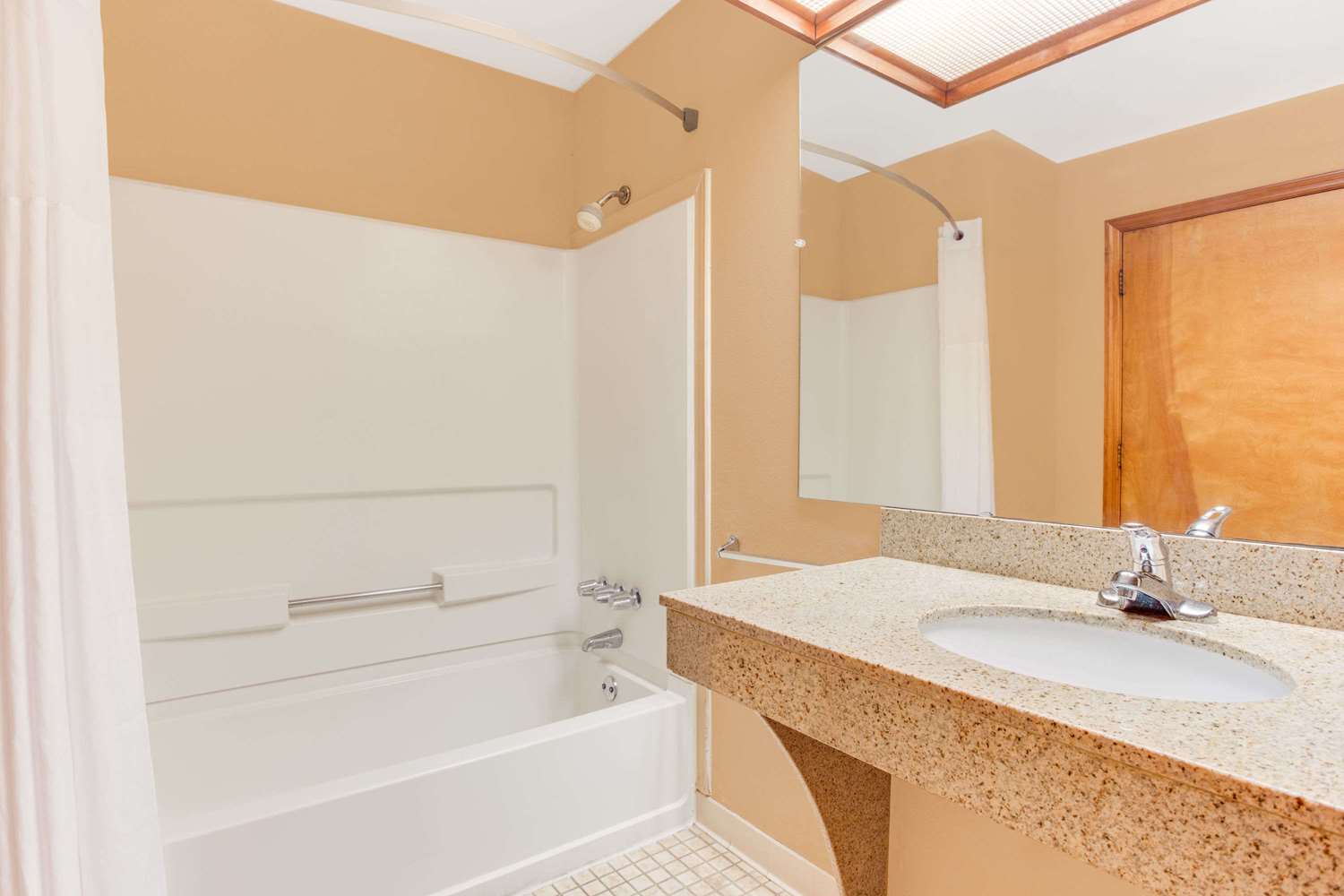 Americas Best Value Inn Aiken 6/8