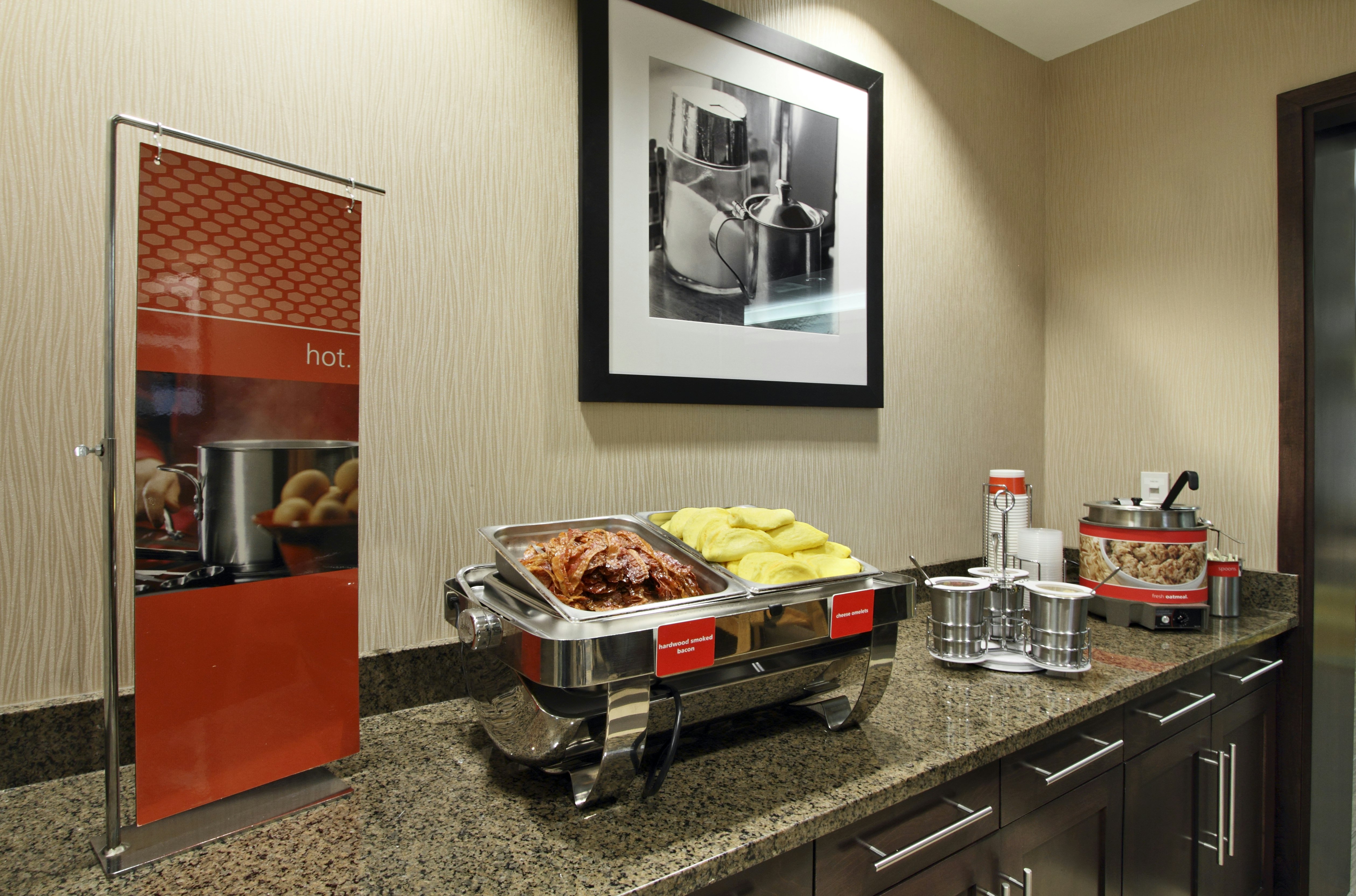Hampton Inn Hagerstown 32/80