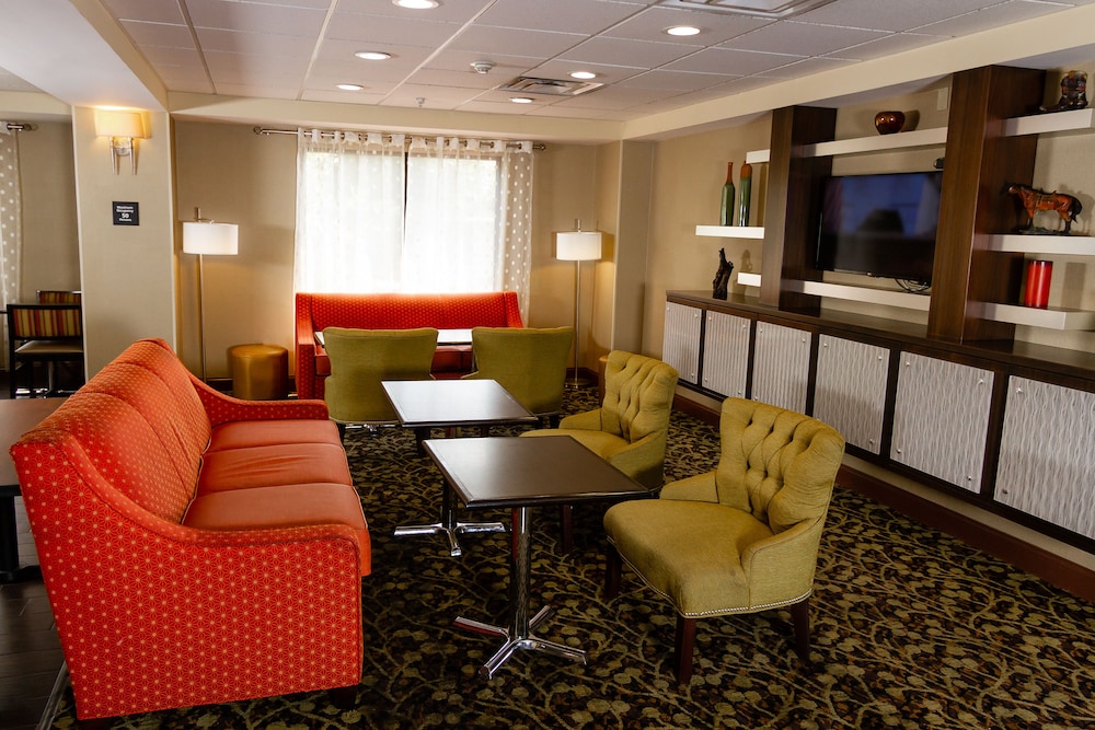 Hampton Inn Norco Corona Eastvale 40/59