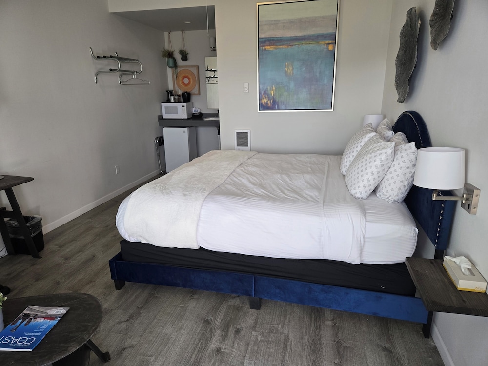 Americas Best Value Inn Ocean Shores 17/25