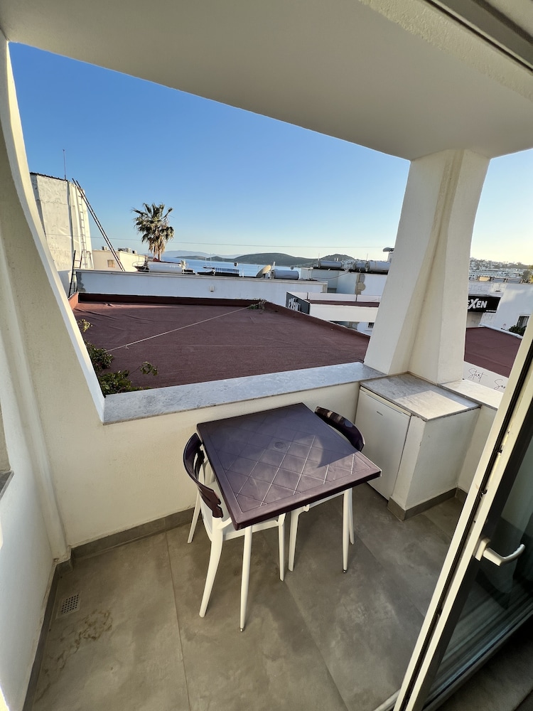 EXEN HOTEL 27/50