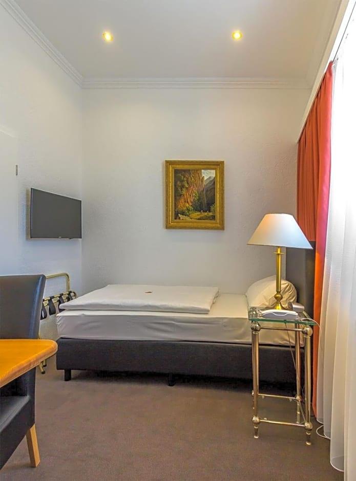 Hotel Adler 35/57