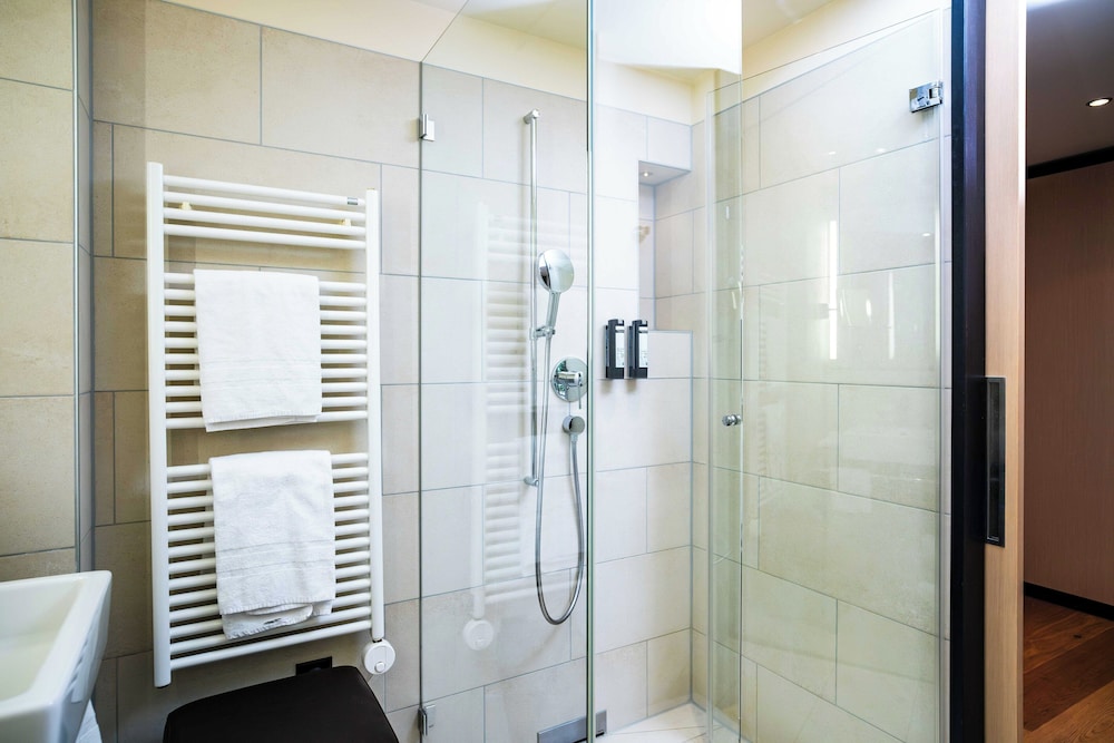 Hotel Seepark Thun 50/50