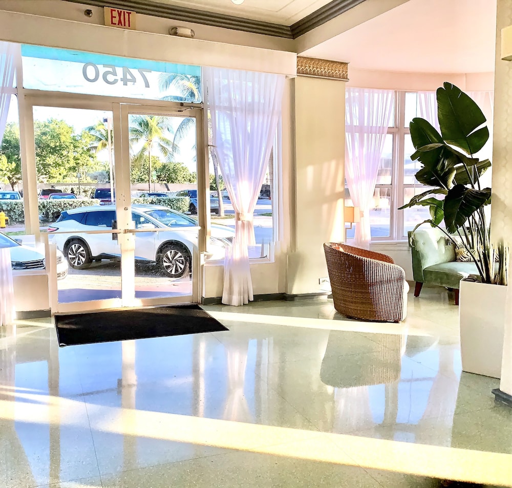 The Broadmore Miami Beach 20/48