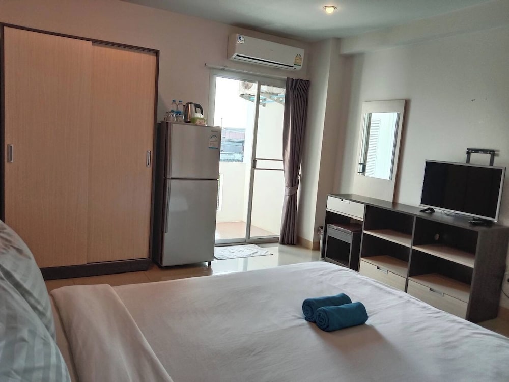 At Ease Residence Suvarnabhumi 48/67