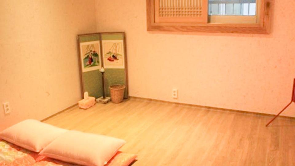 Yeoji Guesthouse 11/24