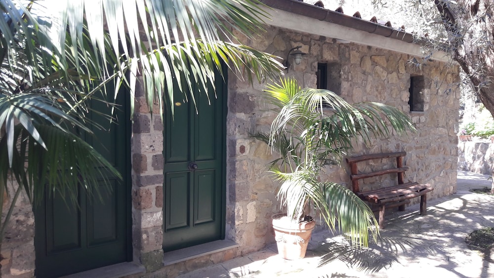 Agriturismo La Lobra 1/50