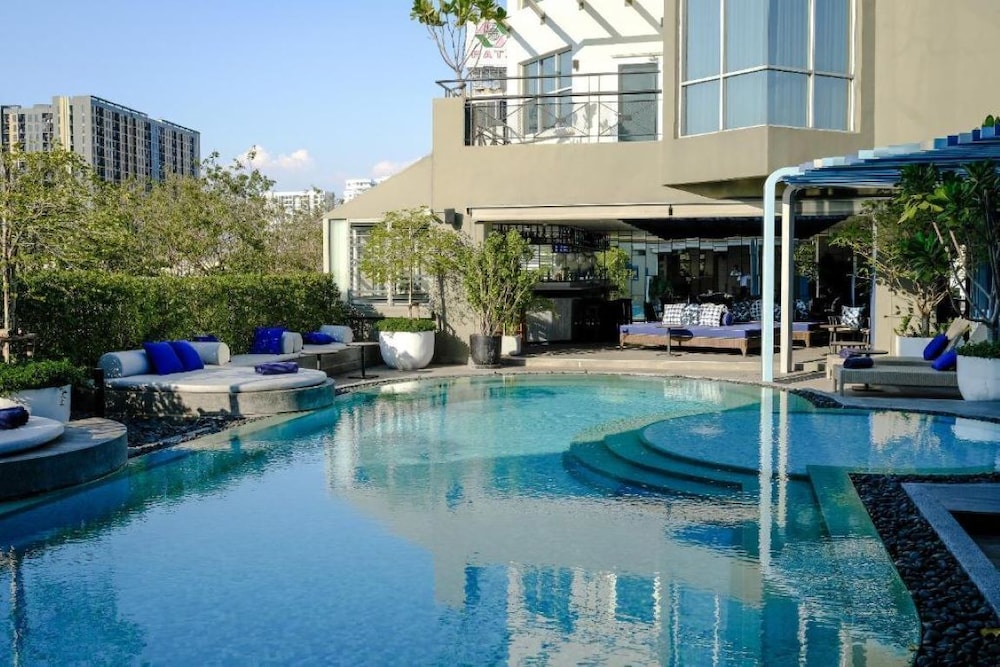 CASA 17 hotel 44/49